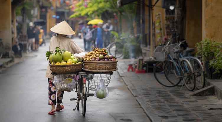 Scène de rue à Hanoï au Vietnam
